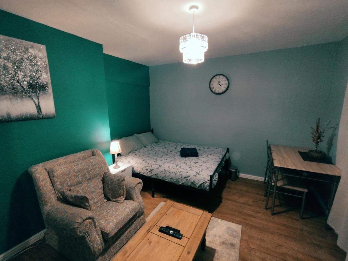 We Love Henbury Bristol Dış mekan fotoğraf